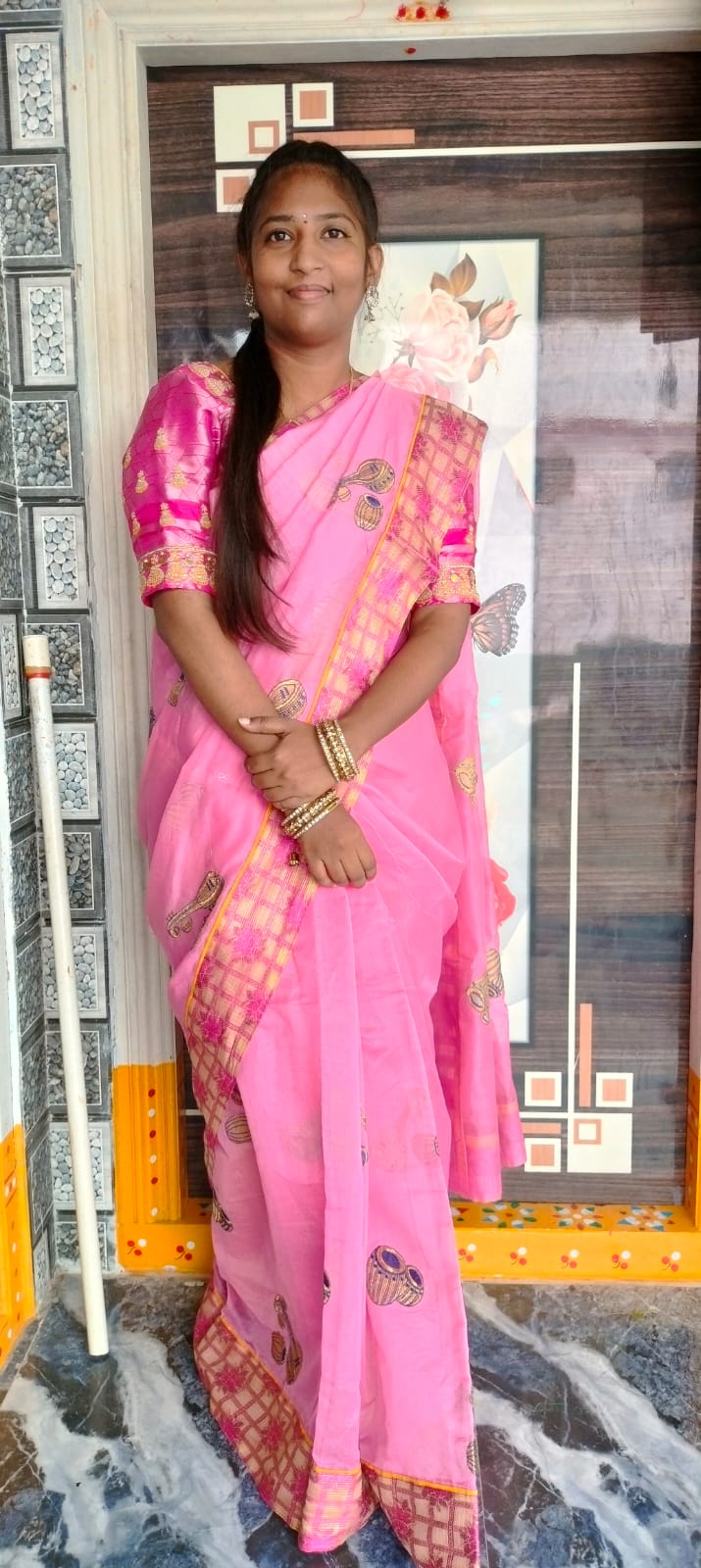 YAMINI SARASWATHI